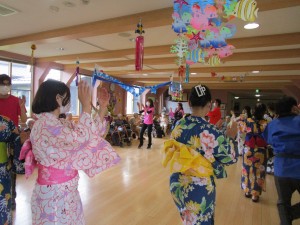 ことぶきの家御影　「夏祭り」