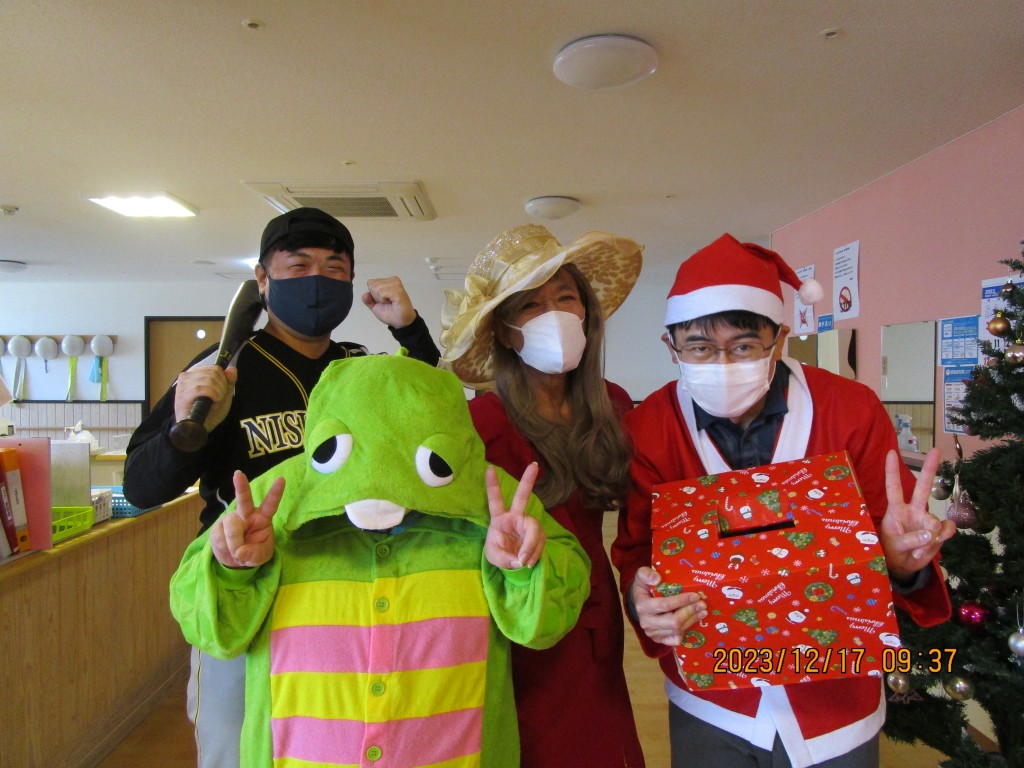 １２月お誕生日会　と　クリスマス会
